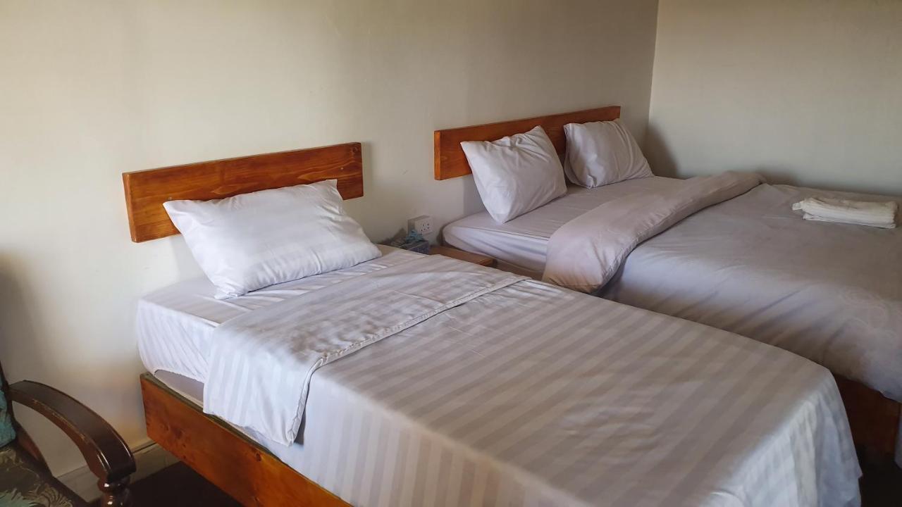New Luxurious Modern Studio Apartment Джераш Екстериор снимка