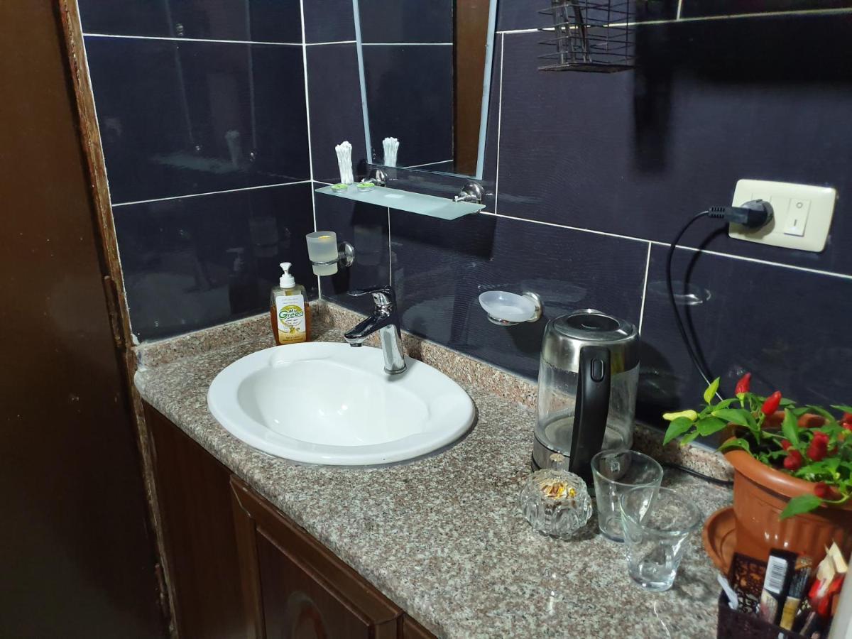 New Luxurious Modern Studio Apartment Джераш Екстериор снимка
